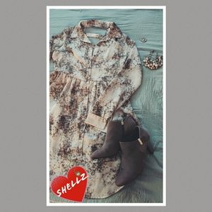 Lovemark High-Low Button Down Top